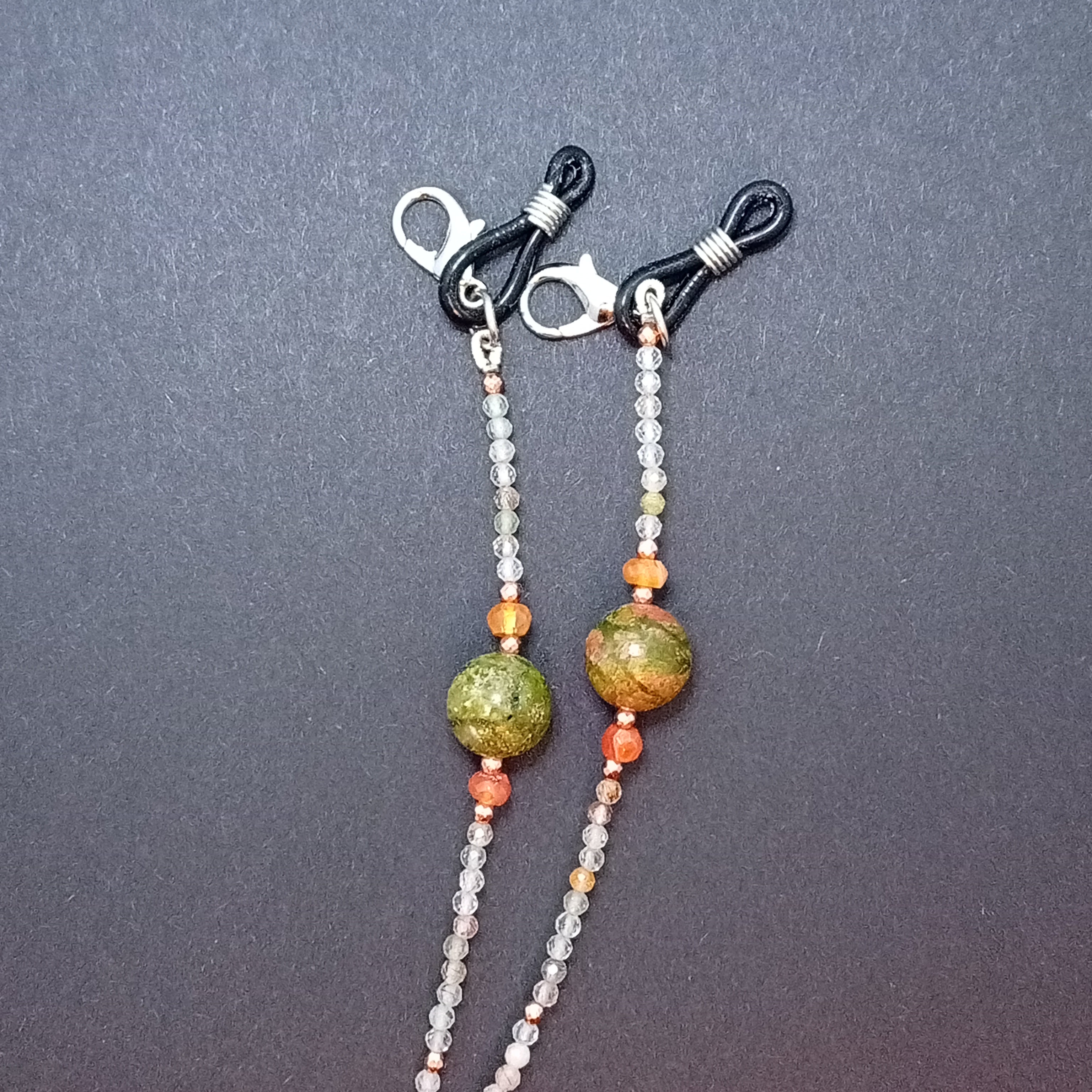 Collier avec attaches pour lunette Unakite et Quartz Cornalite, Rutile et Tourmalite